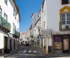 Câmara Municipal de Évora testa nova zona pedonal na Rua de Aviz