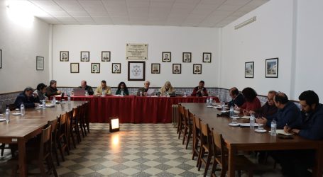 O presidente da Câmara Municipal de Elvas, comendador José Rondão Almeida, reuniu com os presidentes das juntas de freguesia do concelho.