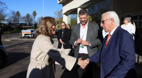 O presidente da Câmara Municipal de Elvas, comendador José Rondão Almeida, acompanhou na manhã desta sexta-feira, dia 31, a ministra da Saúde, Ana Paula Martins