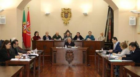 A Câmara Municipal de Elvas realiza uma reunião ordinária